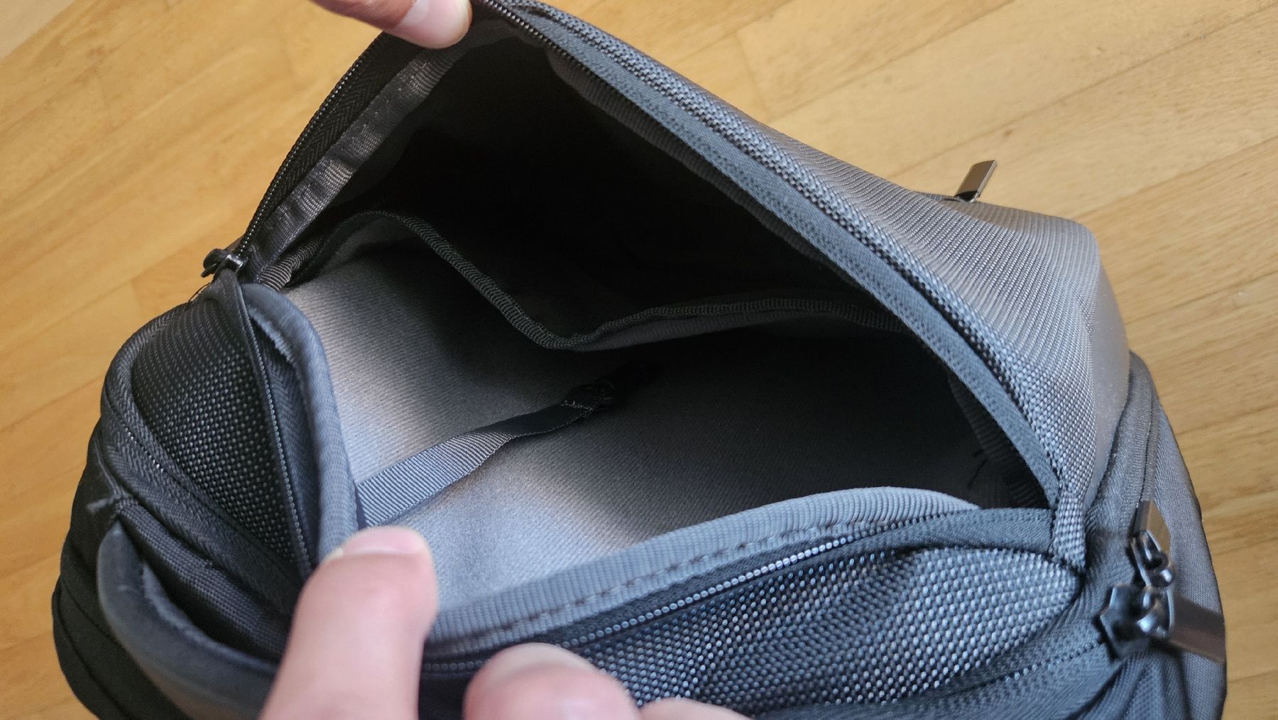 Lenovo Rucksäcke: ThinkPad Backpack Laptop Bag – Neu (gemäss Beschreibung) aus Zug von diana.bee 4