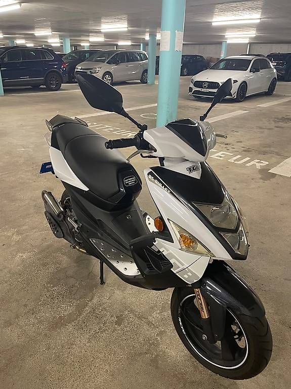 Scooters: TGB RS-BULLET 50cc  – D'occasion à Neuchâtel par akr_hrf7