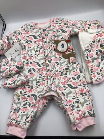 Combinaison bébé hiver 9-12 mois, motif cerf et fleurs!