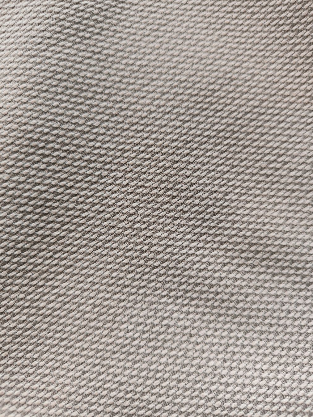 Cuscini: Neutral Cushion Cover – Usato da Zug venduto da LindaManga 3