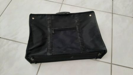 K..108 R) Koffer Aktenkoffer aus früheren Zeiten!