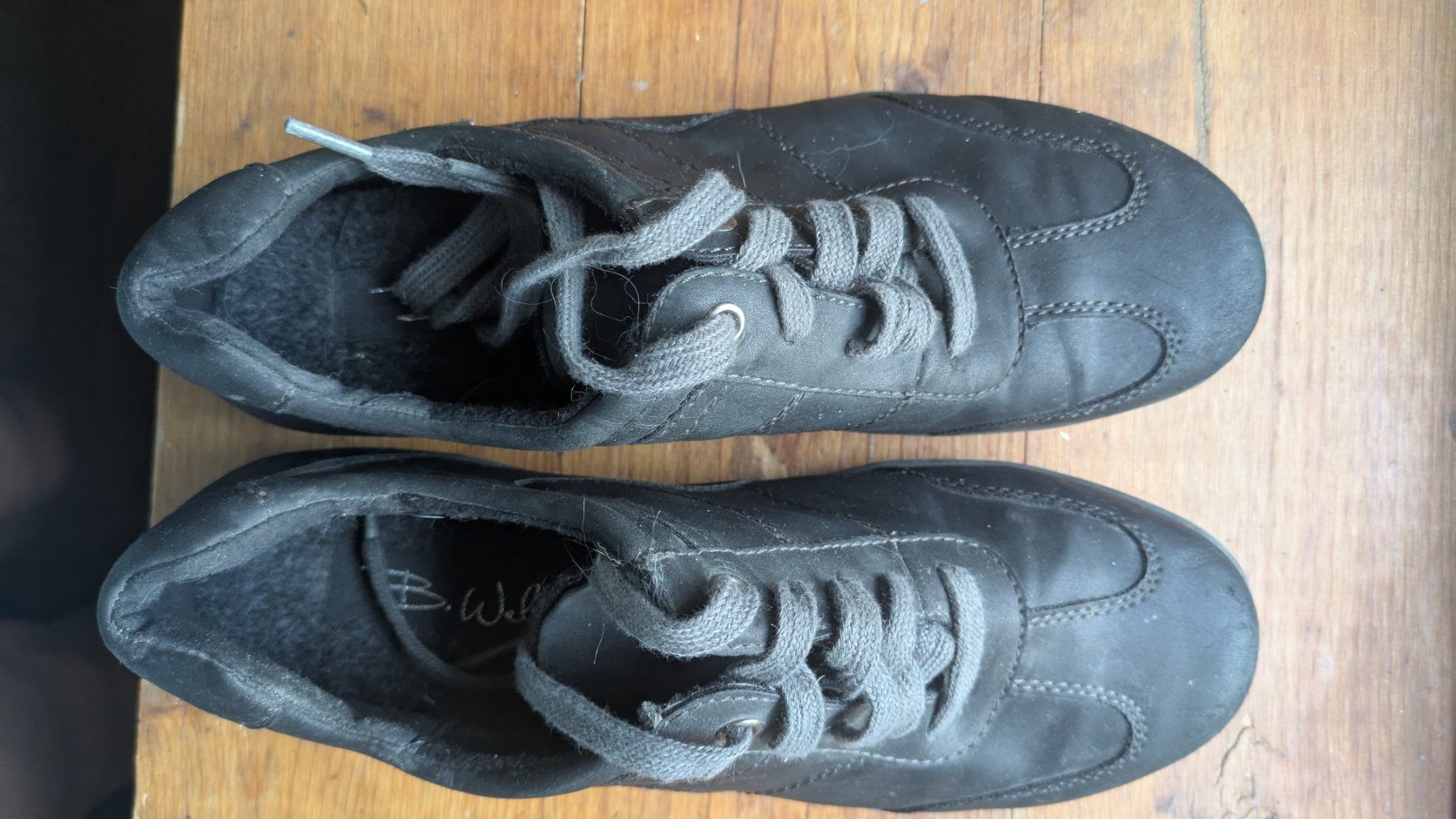 Schuhe für Jungen: Halbschuh 39 – Gebraucht aus Lommis von susannekoenig