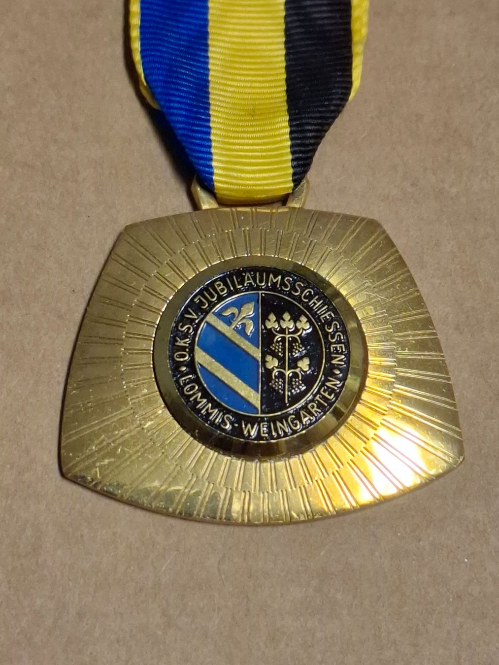 Medaillen: Lommis - Weingarten 1969 (B856) – Gebraucht aus Schwanden GL von Suvorov