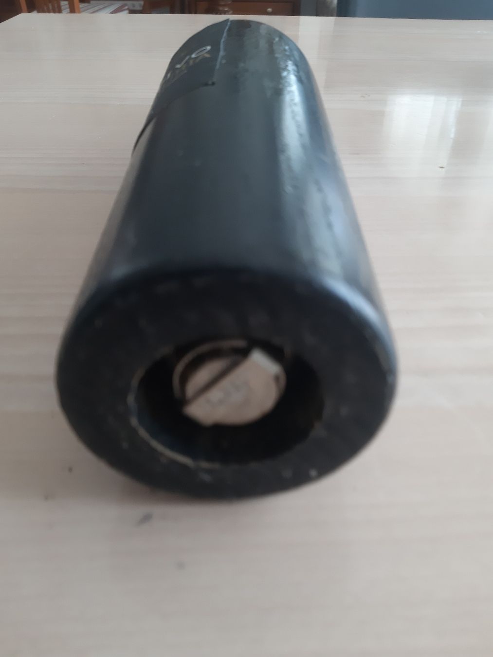 Küchengeräte: Pfeffermühle in Flaschenform. – Neu und originalverpackt aus Schattdorf von epp_db95