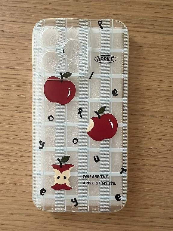 Cover & Protezioni schermo: Cute Apple-Themed Phone Case  iPhone 13 Pro – Usato da Auvernier venduto da cai_9v9y 1
