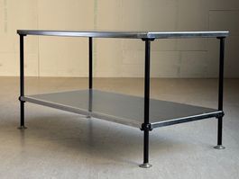 Metall Industrie Werkbank / Tisch aus Lochblech Edelstahl