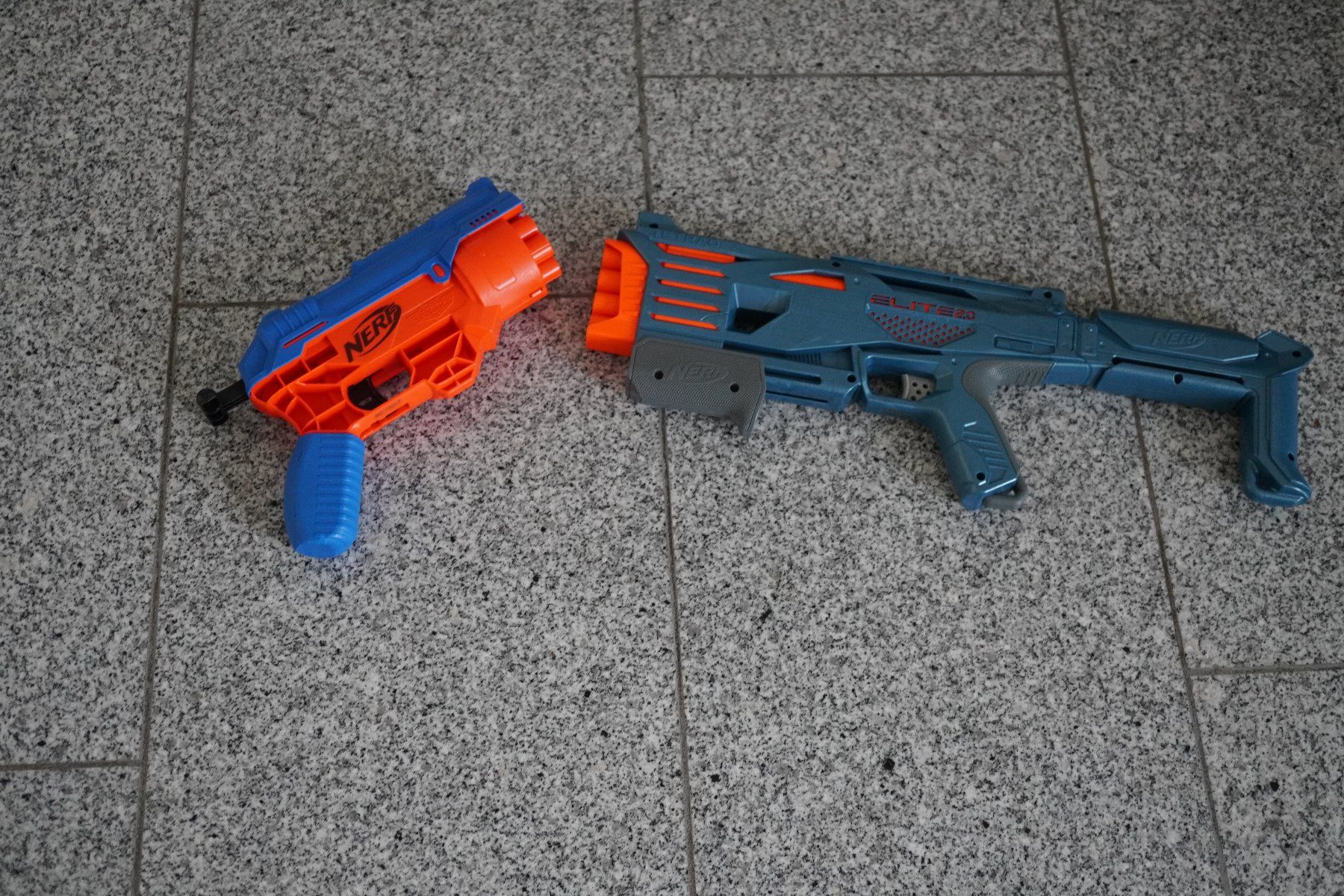 Nerf Giocattoli: 2x  Nerf   Gun Paket  ab 5.- – Usato da Eschenbach SG venduto da craniums 3