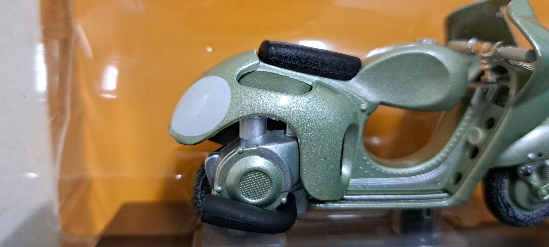 Vespa Kit di modellismo & Modellini statici: Vespa 125 Circuito 1950 – Nuovo (secondo la descrizione) da Füllinsdorf venduto da Borgirosi 2