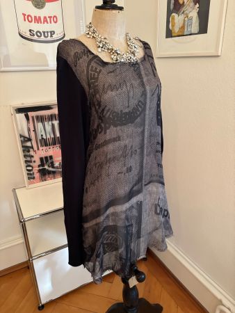 Rundholz Pullover, Seide/BW, L= 38-40, wie neuNp:280.-
