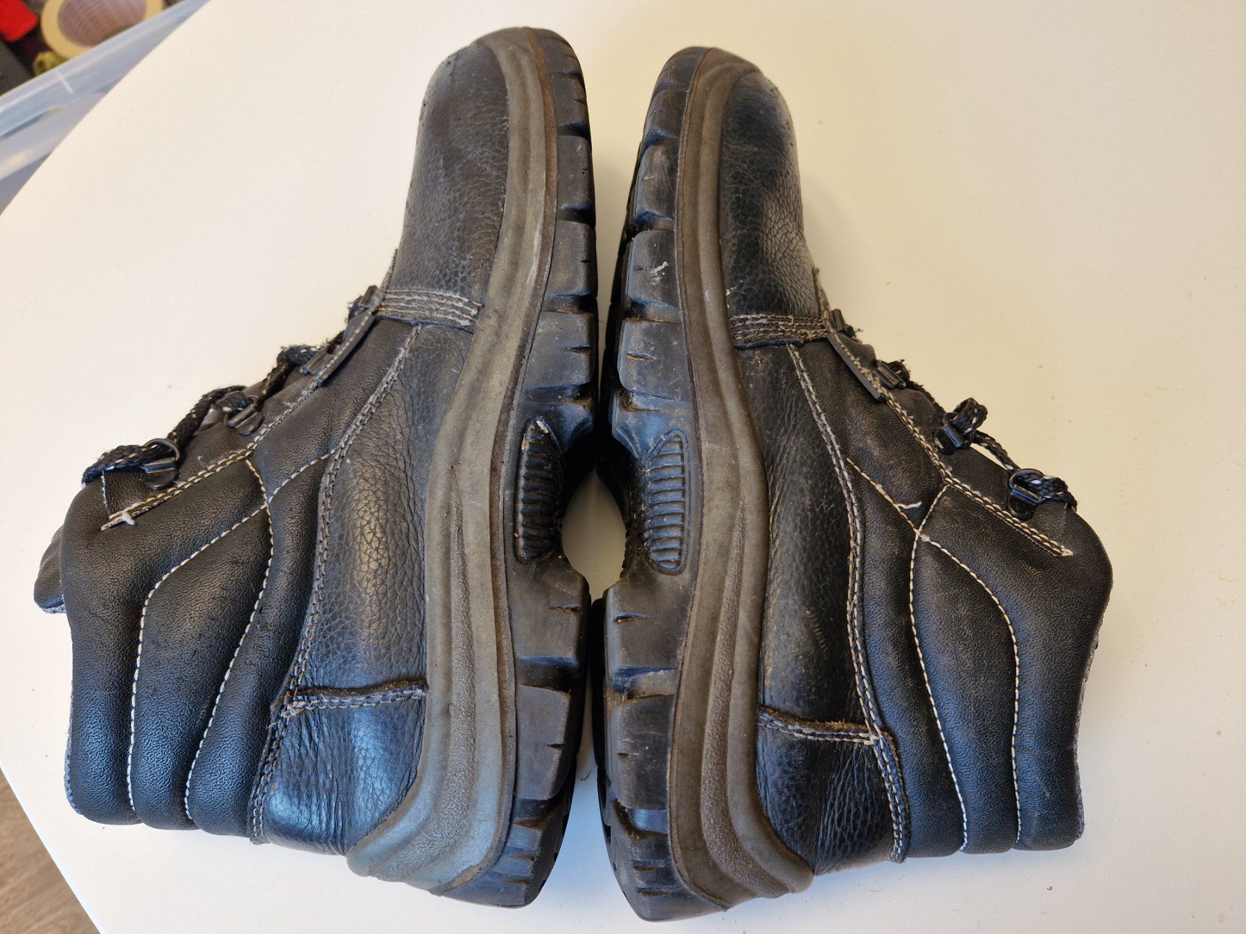 Scarpa Scarpe da uomo: Robuste Arbeitsstiefel Scarpa Größe 43 – Usato da Wettingen venduto da mor_76q7 1