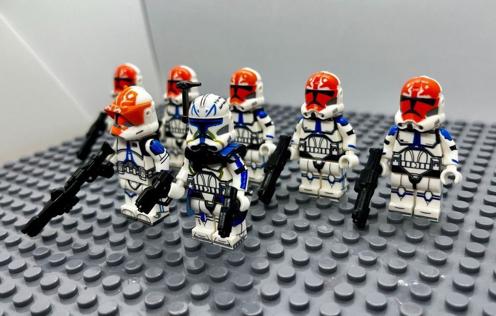 Star Wars Kit di costruzioni: Commander Rex, Captain Vaughn + 5 Clone Trooper der 332nd – Nuovo (secondo la descrizione) da St.Gallen venduto da Jamaruqua 2