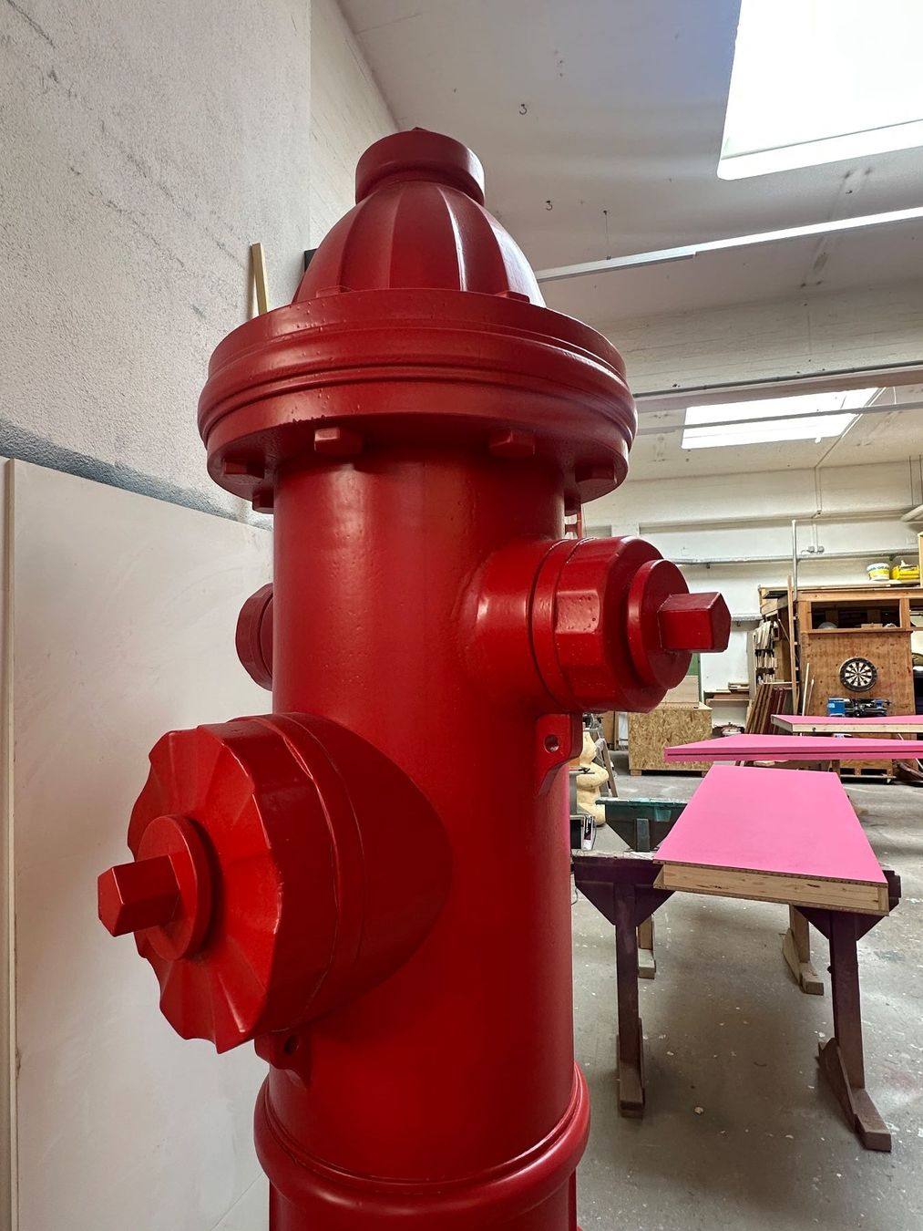 Toutes les décorations: XXL Hydrant aus Styropor – D'occasion à Wetzikon ZH par StattWERK 2