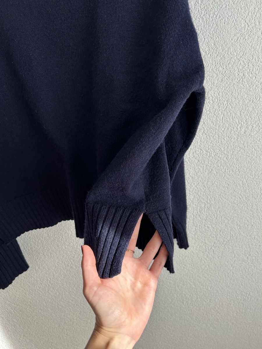 Bershka Maglioni & Felpe: Bershka Pullover dunkelblau Grösse S – Usato da Chur venduto da faja7000 2