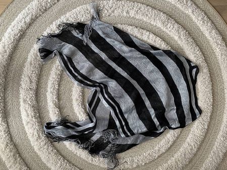 Poncho glitzer je 4.-