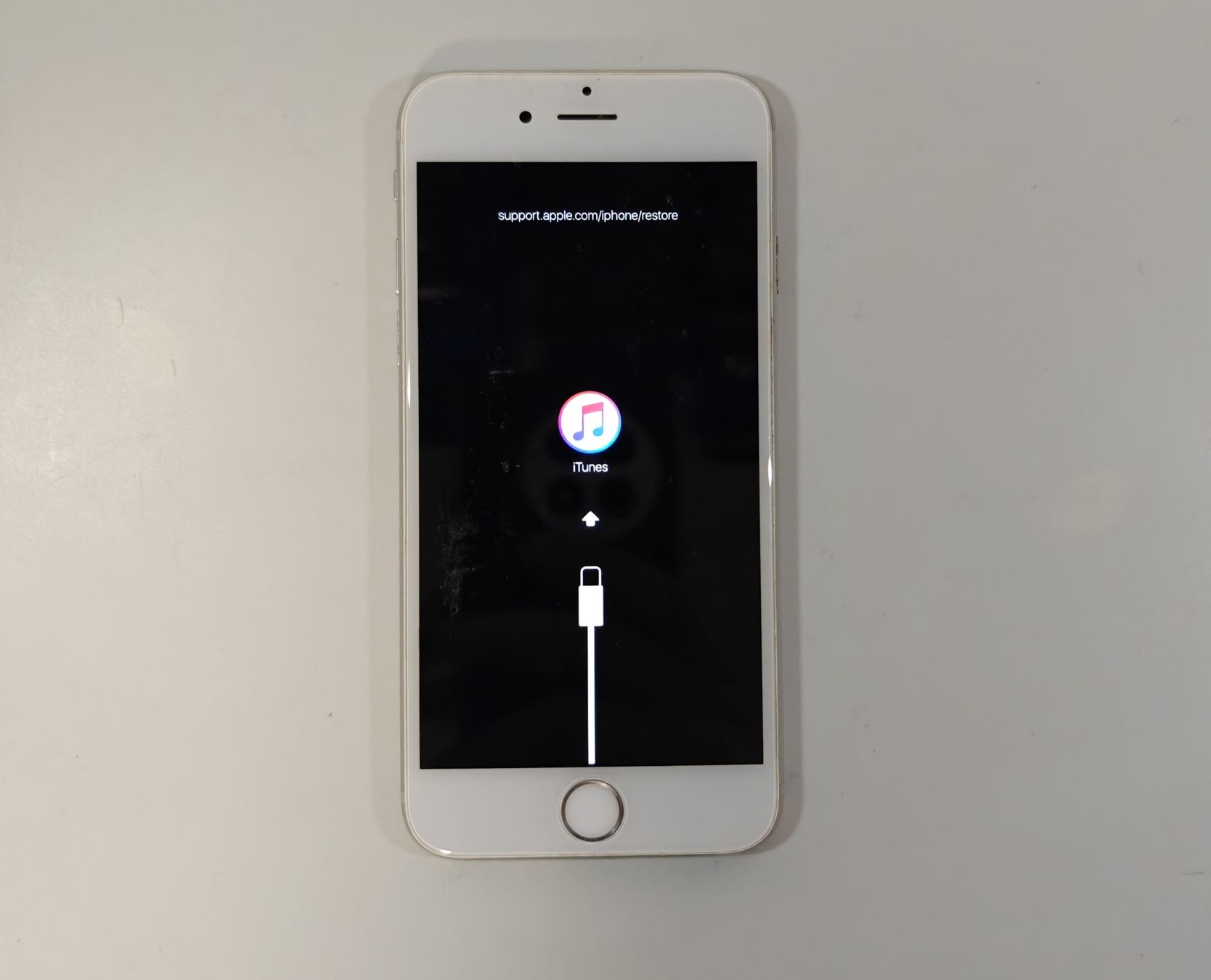 Apple Telefoni cellulari / Smartphones: iPhone 6 – Difettoso da Ehrendingen venduto da Rocky985 1