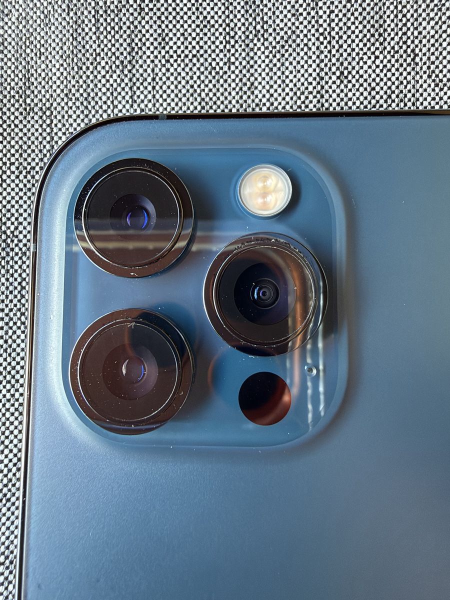 Apple Telefoni cellulari / Smartphones: iPhone 12 Pro Max - Bleu - 256 GB – Usato da Troinex venduto da Tschoop 2