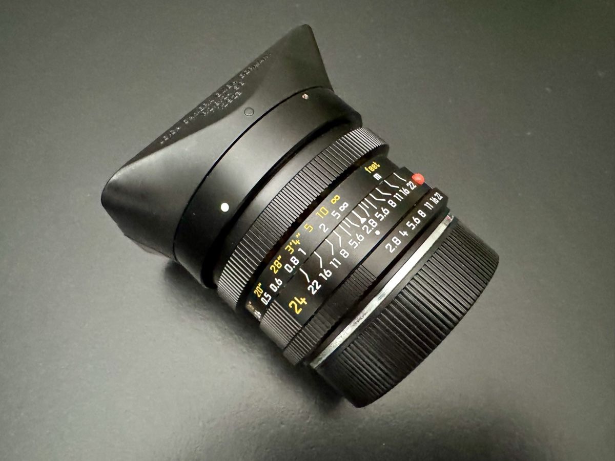 Leica Obiettivi: Leica Elmarit R 2,8/24 ROM – Nuovo (secondo la descrizione) da Bramois venduto da Cornalin357