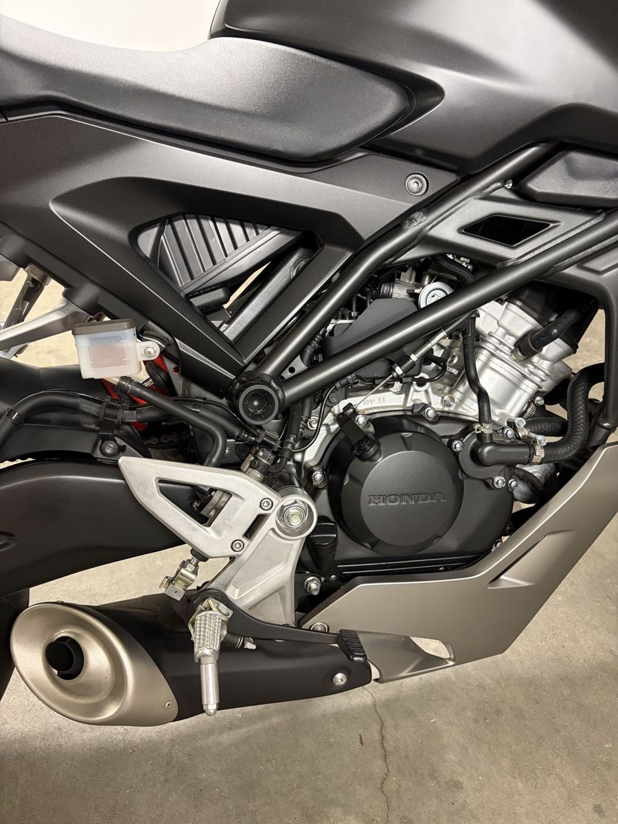 Honda Route: Honda CB125R Kilometerstand 3670 km – D'occasion à Basel par eli_n5yh 6