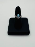 Wunderschöner Ring mit blauem Stein - Grösse: 51