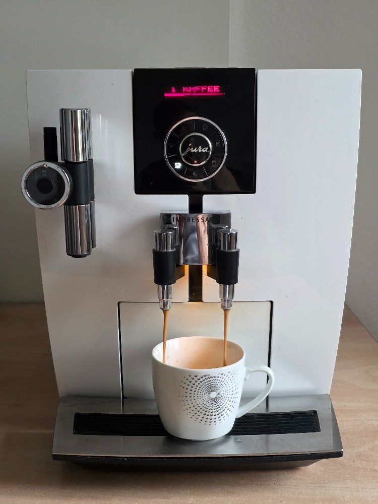 Jura Macchine per caffè & Macchine per espresso: Jura Impressa J 9.2 One Touch – Usato da Zürich venduto da mimi_zh 2