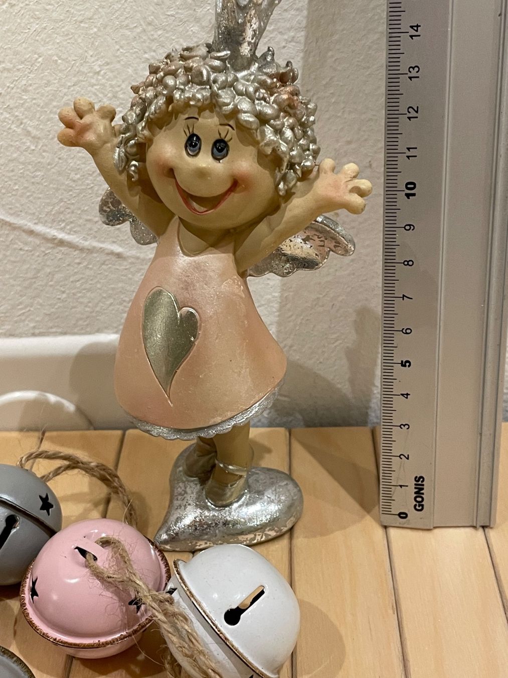 Figuren: Weihnachtsengel mit Glöckli – Gebraucht aus Cham von 2eye