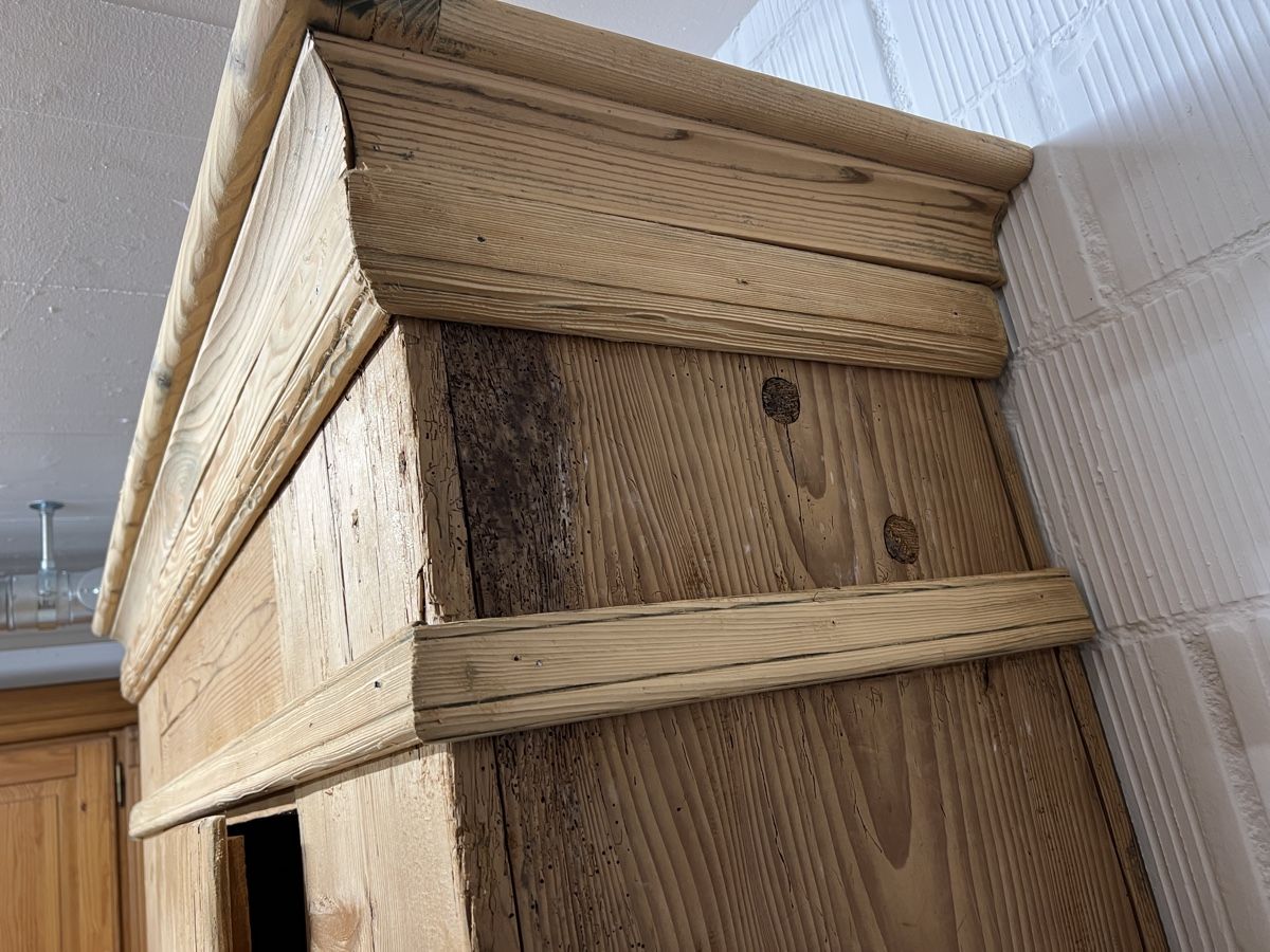Armadi: Antiker Schrank, Holz – Usato da Thun venduto da gehoerntes_veilchen 3