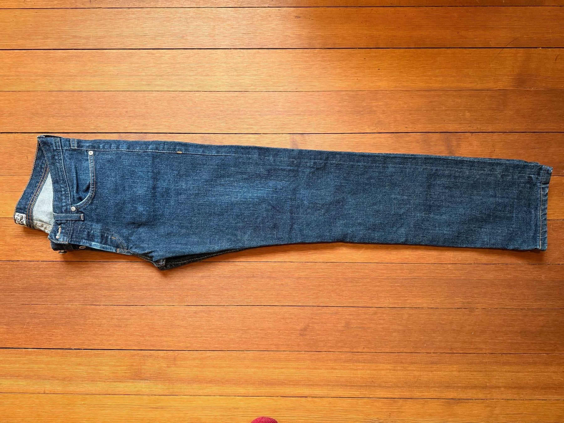 Jeans: Jeans Naked & Famous – Usato da Basel venduto da steegg