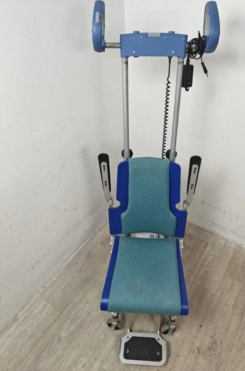 Chaises roulantes: Treppensteiger Rollstuhl "Alber Scalamobil S25" – D'occasion à Altdorf UR par BLACKGARLIC 3