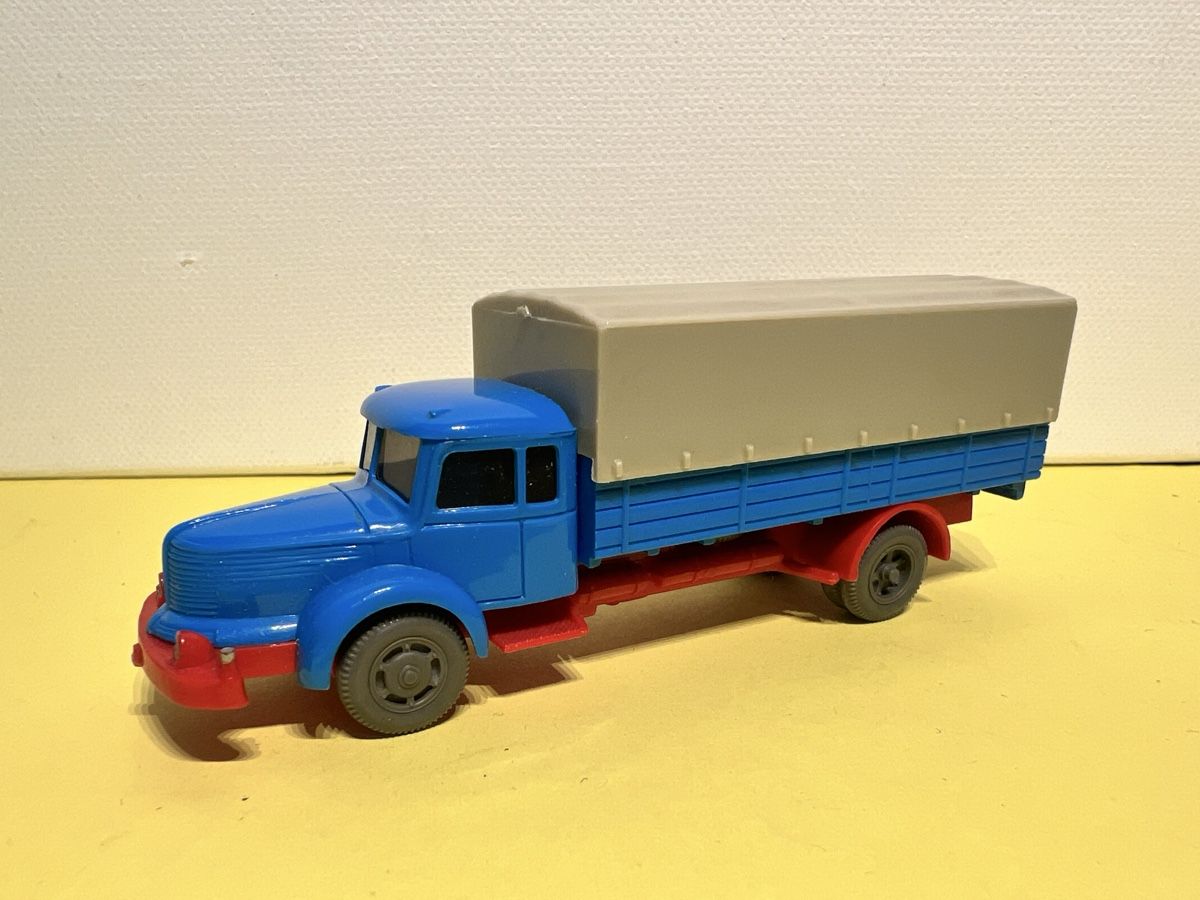 Wiking Modellini d'auto: Wiking Krupp Titan in 1/87 – Nuovo (secondo la descrizione) da Weinfelden venduto da Kammerflimmern 1