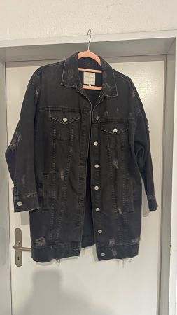 Zara Oversized Jeansjacke – stylisch & top Zustand