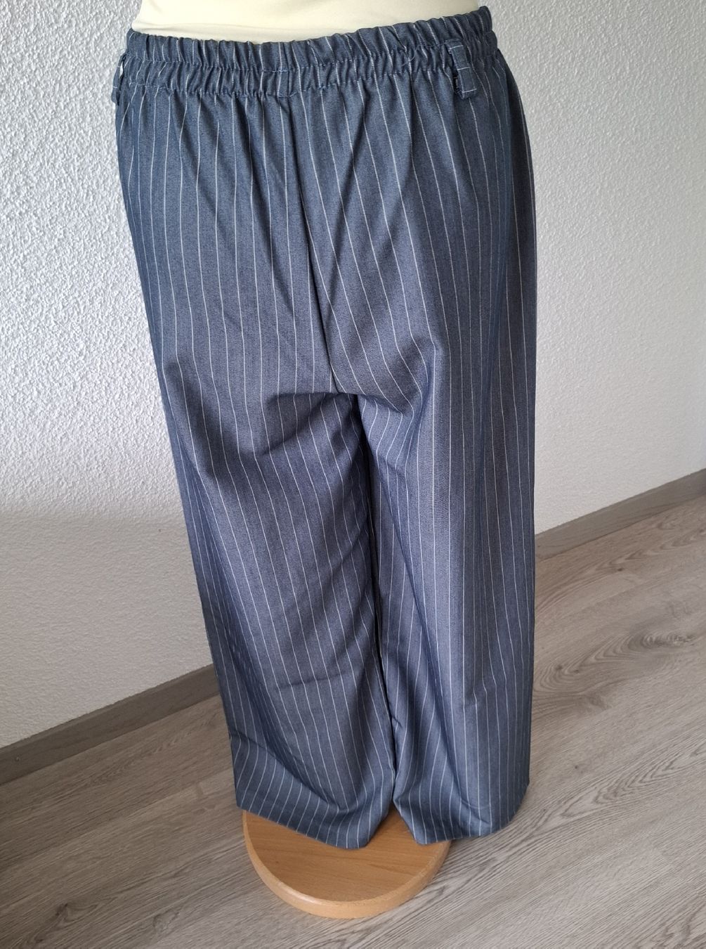 Hosen: Weite, leichte Hose, Grösse S, neu – Neu und originalverpackt aus Emmen von Tigerlady 3