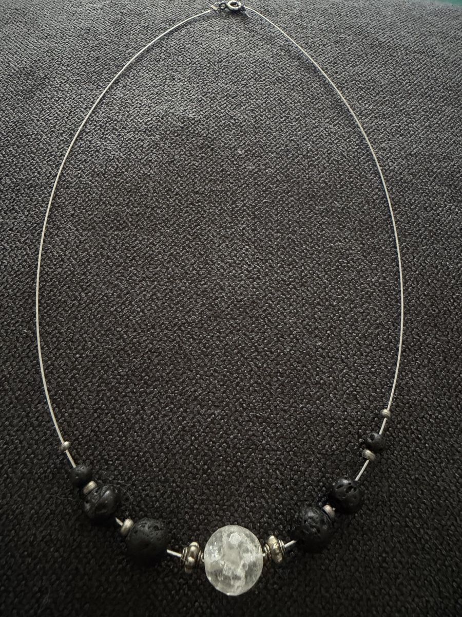 Ketten: Lava / vulcan stone necklace – Gebraucht aus Schaffhausen von Nadiuna 1