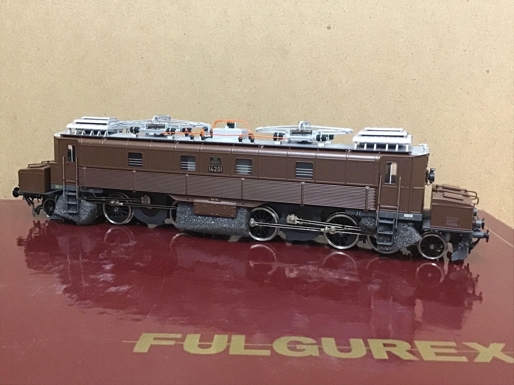 Fulgurex Modelleisenbahnen: Fulgurex SBB Ce 6/8 I H0 Gleichstrom – Gebraucht aus Männedorf von Modellbau-wyss