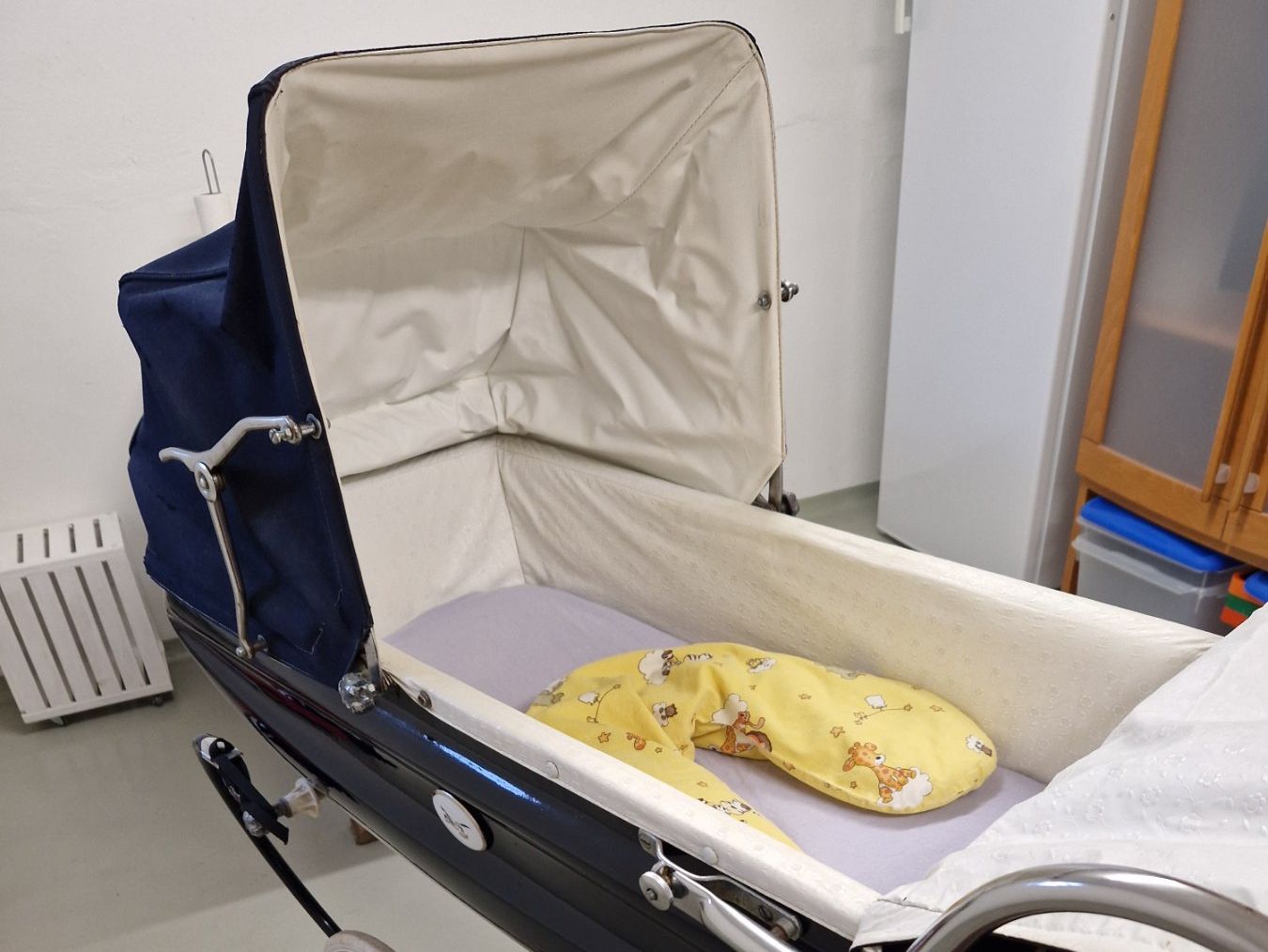 Carrozzine: Kinderwagen Antik – Usato da Lostorf venduto da reitiflue 1
