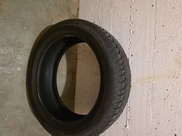 Pirelli-Reifen 205/55 R19