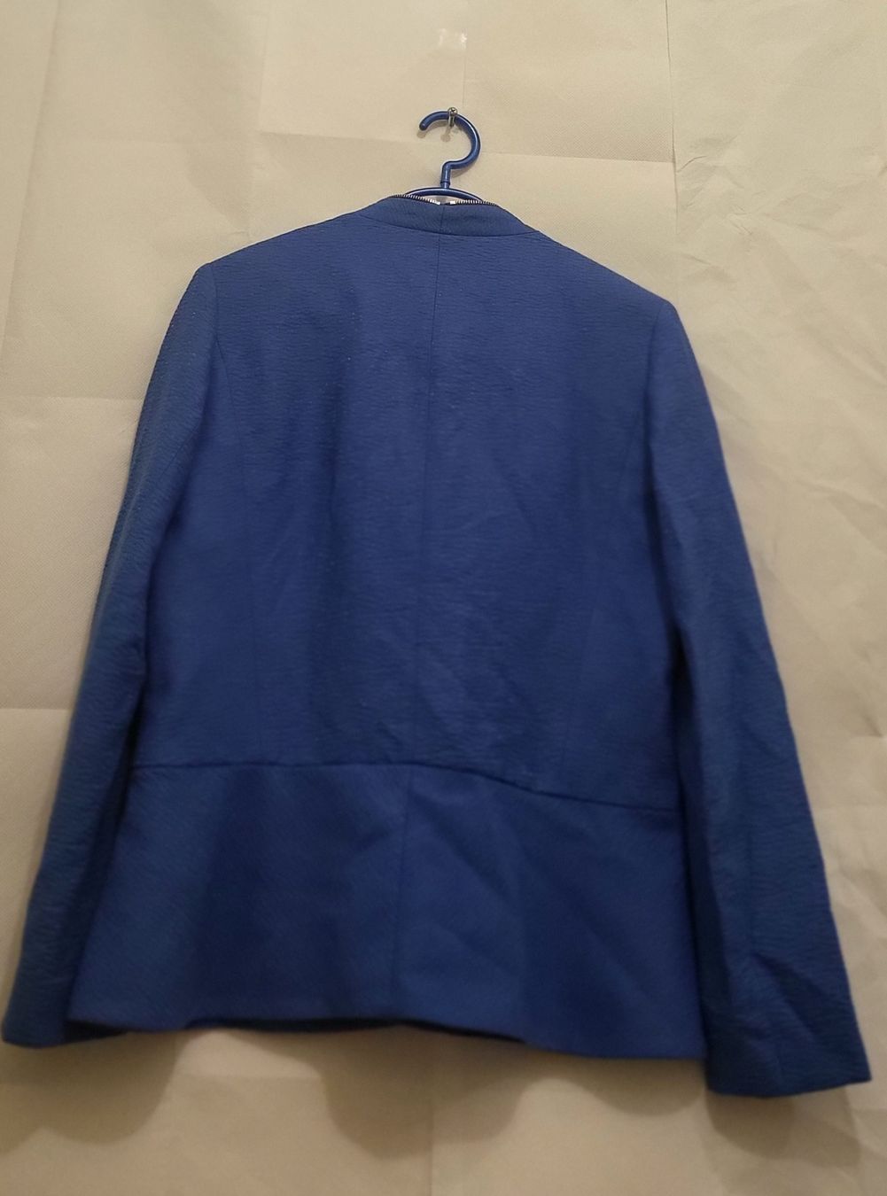Sandro Giacche: Veste Sandro bleue électrique, taille 38 - État impeccable! – Usato da Niedergösgen venduto da Eva2410 1