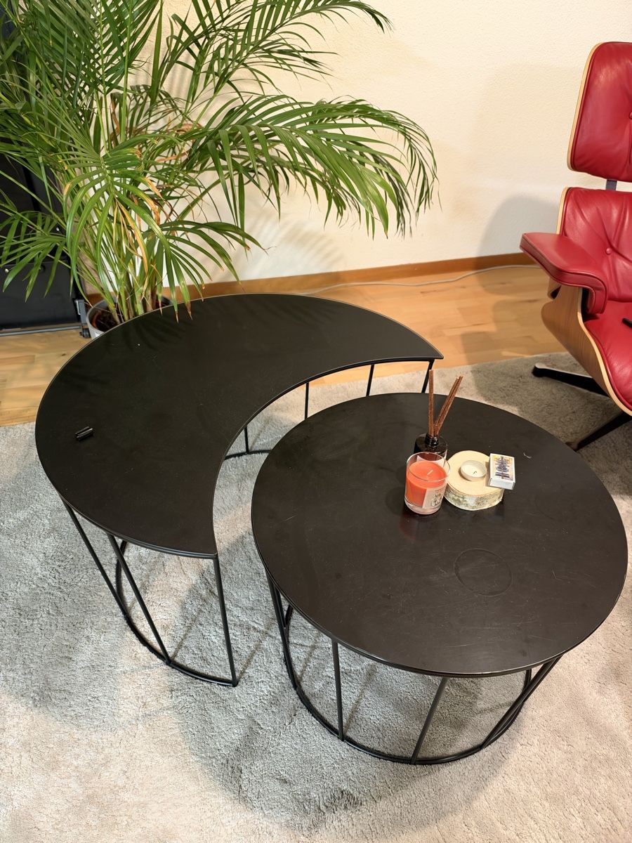 Tavoli: Wohnzimmer Tisch Rund – Usato da Zürich venduto da Monsteroid