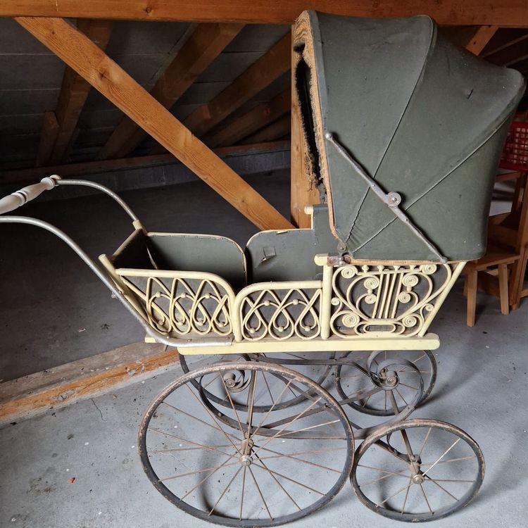 Antik- Kinderwagen aus Grossmutters Zeiten | Kaufen auf Ricardo