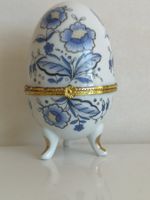 Porzellanei Schmuckdose mit blauen Blumen
