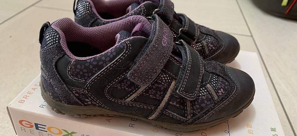 Scarpe per ragazze: Sneaker Geox Grösse 30 – Usato da Kastanienbaum venduto da pet_57dn 1