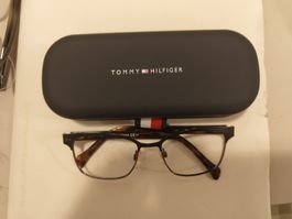 TOMMY HILFIGER Brille inkl. Org. Etui + Mikrofasertuch, 