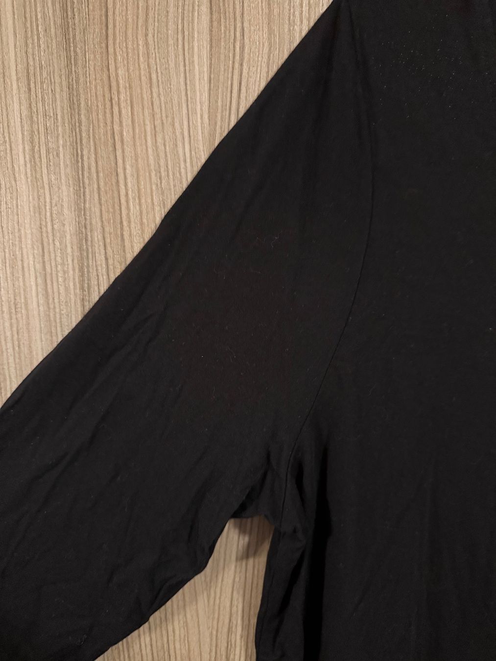 Nile T-shirt: Nile Langarm Shirt schwarz Gr. L – Usato da Kloten venduto da ble_78dj 1
