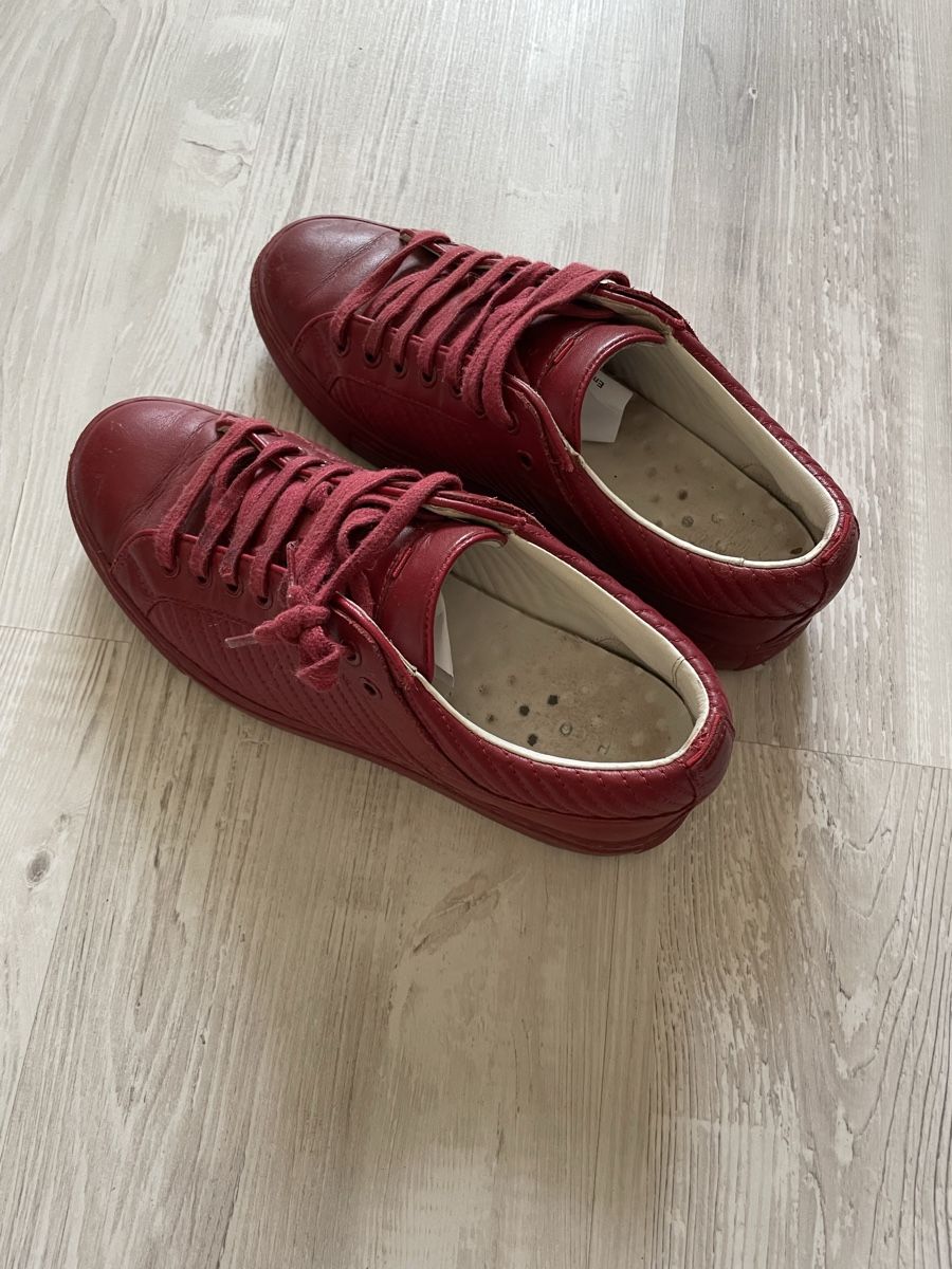 Hugo Boss Scarpe da donna: Hugo Boss G37 – Nuovo (secondo la descrizione) da Zürich venduto da nur_6cps