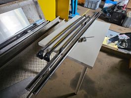 Komplette Dachreeling-Einheit chrom Jeep Cherokee XJ