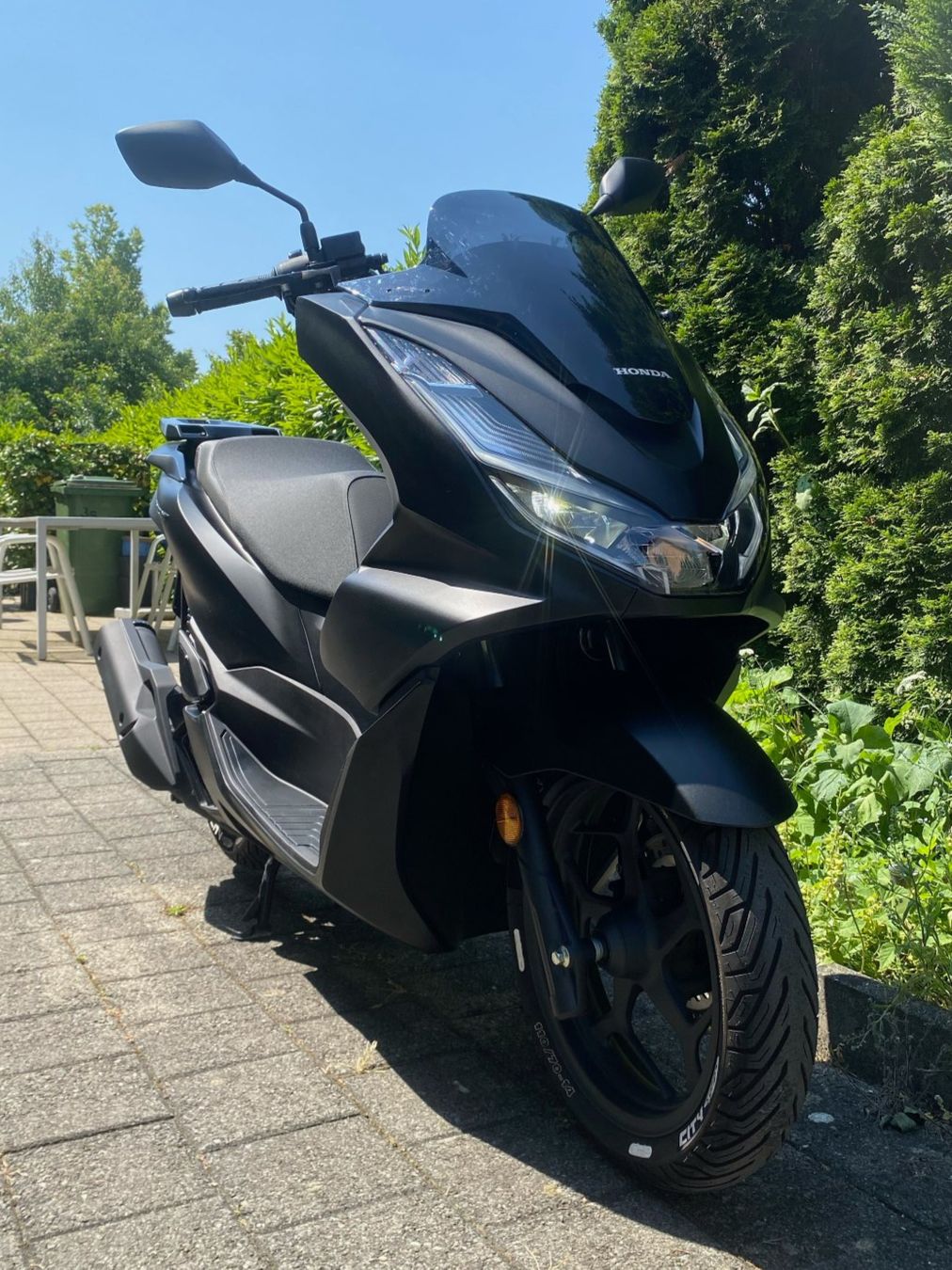 Honda Scooters: Honda PCX – Gebraucht aus Winterthur von kol_hw28