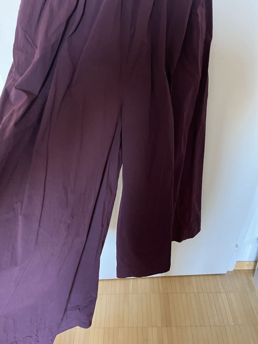 Cos Tute: COS Overall Jumpsuit Gr. 42 Aubergine – Usato da Wädenswil venduto da Gilmored83 1