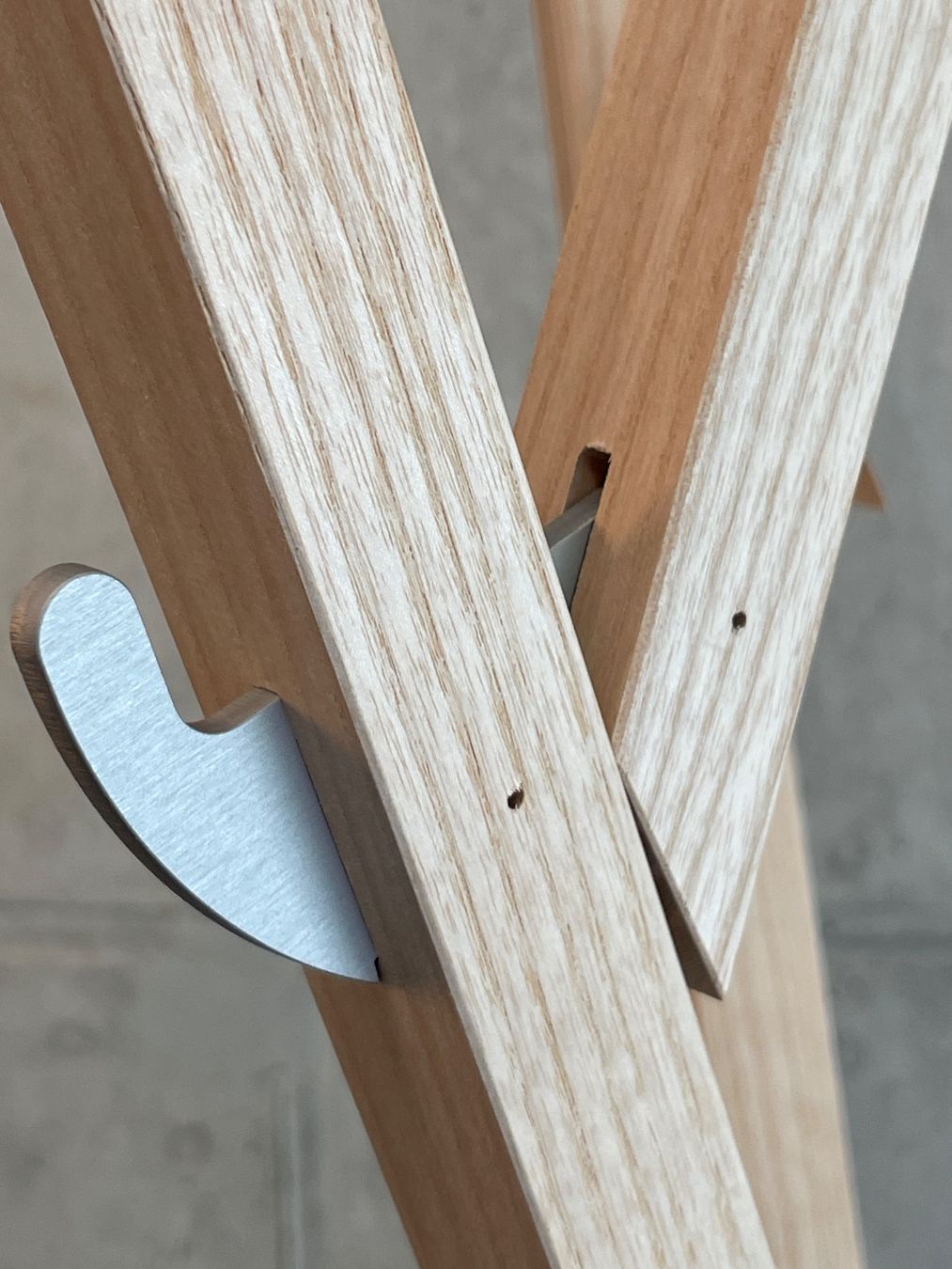 Guardaroba: Konstantin Gricic  Moormann Garderobe Hut ab – Usato da Zürich venduto da starch.studio 4