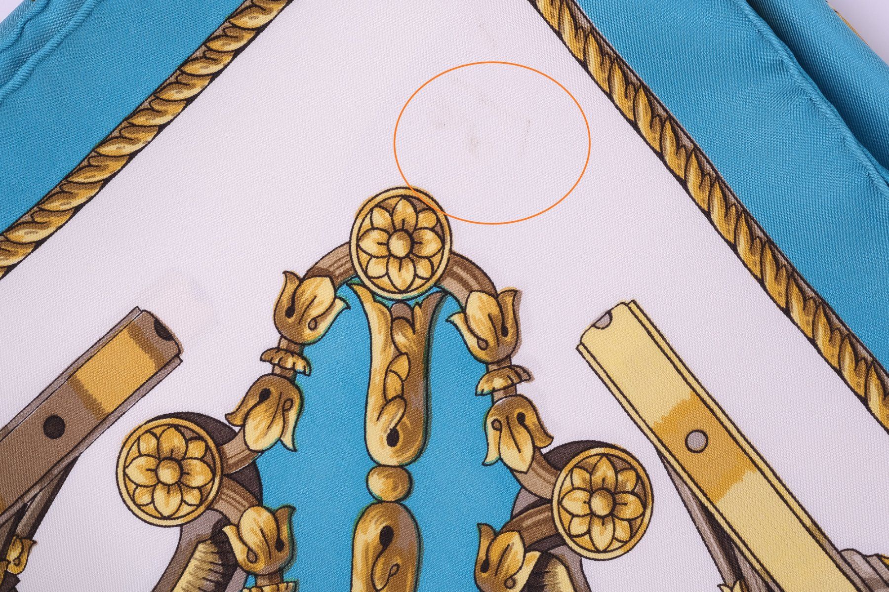 Hermès Foulard & Sciarpe: Foulard Hermes Les Roues, turquoise – Usato da Vevey venduto da Manicky 6