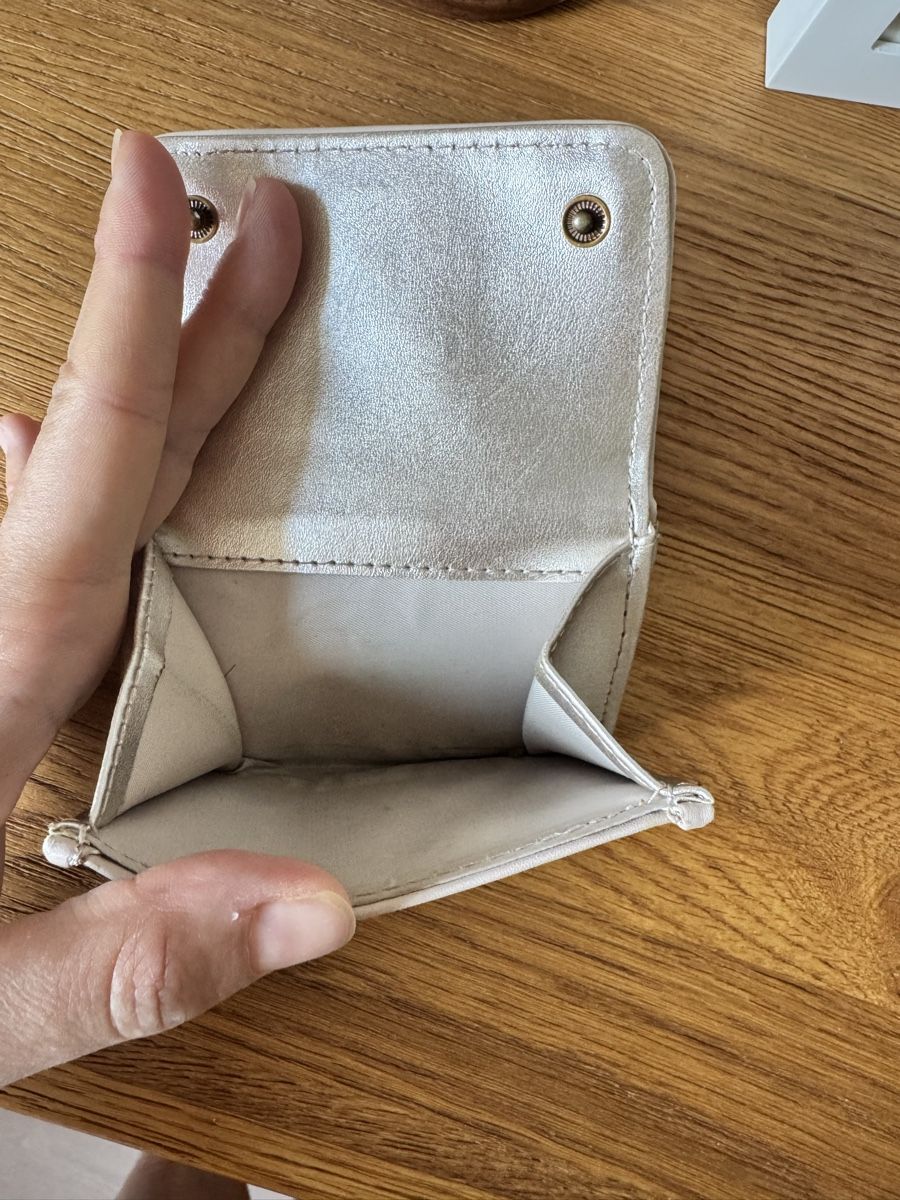 Guess Brieftaschen: Portafoglio Guess originale – Gebraucht aus Pfäffikon ZH von mar_z6c5 2