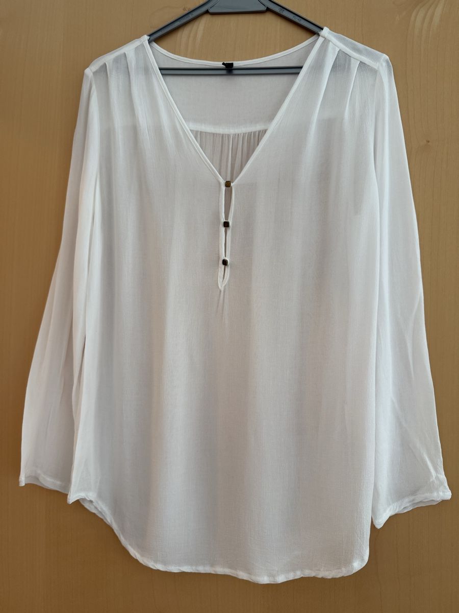 Blusen: Bluse benetton – Gebraucht aus visp von Kmemo1